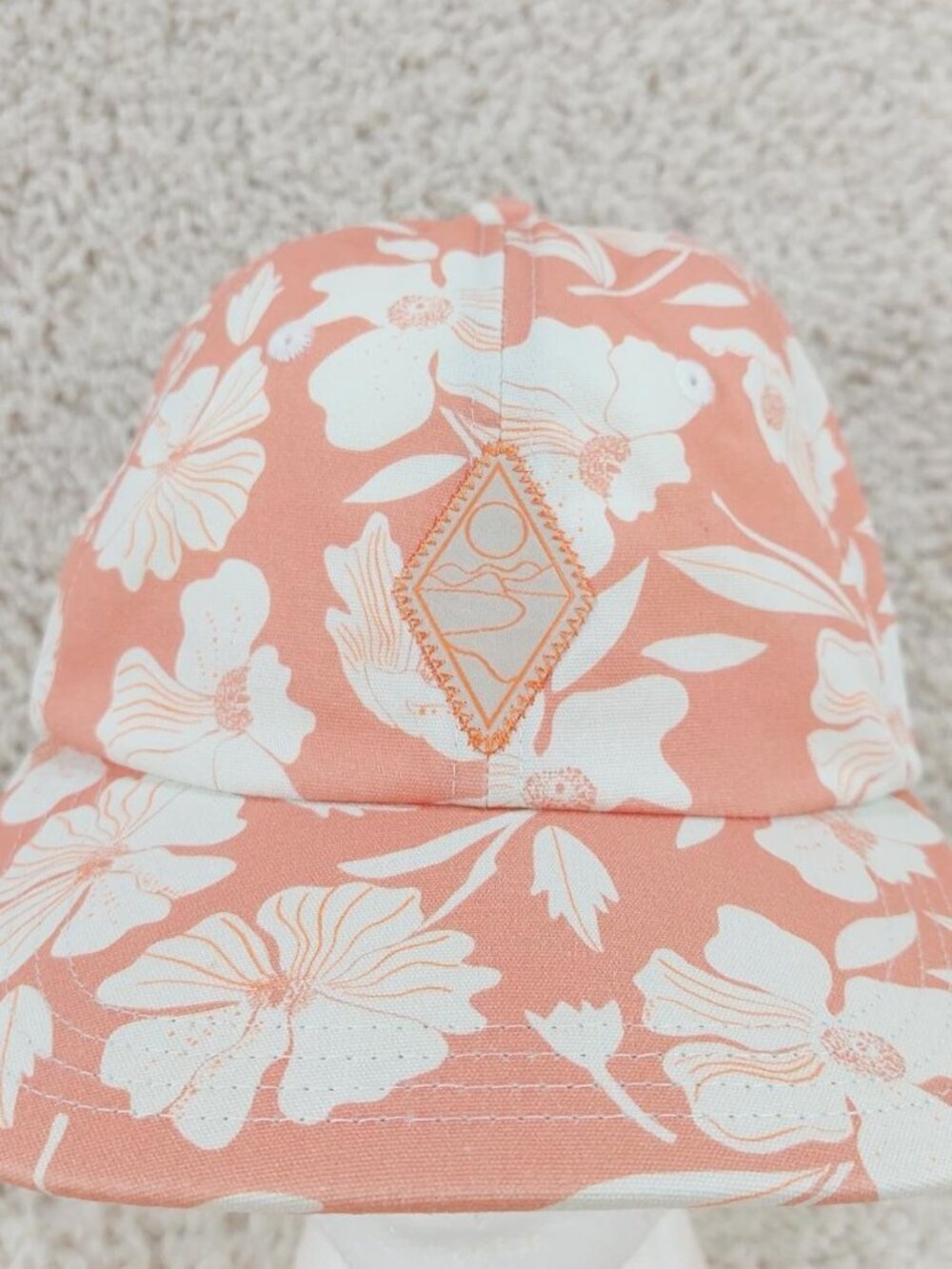 Patagonia Strapback Cap Hat Hawaiian Floral AOP Surf Trad 6 Panel Toasted Peach